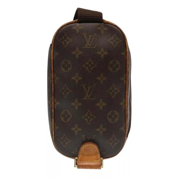 LOUIS VUITTON Monogram Pochette Gange Shoulder Bag - Picture 3 of 16